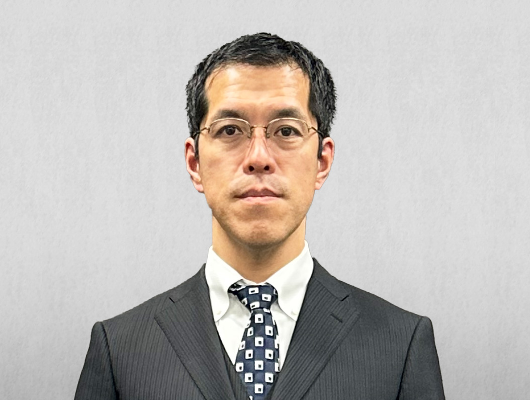 取締役 執行役員 生産本部長 赤間 巌
